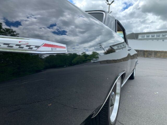 1963 Pontiac Grand Prix - photo 11