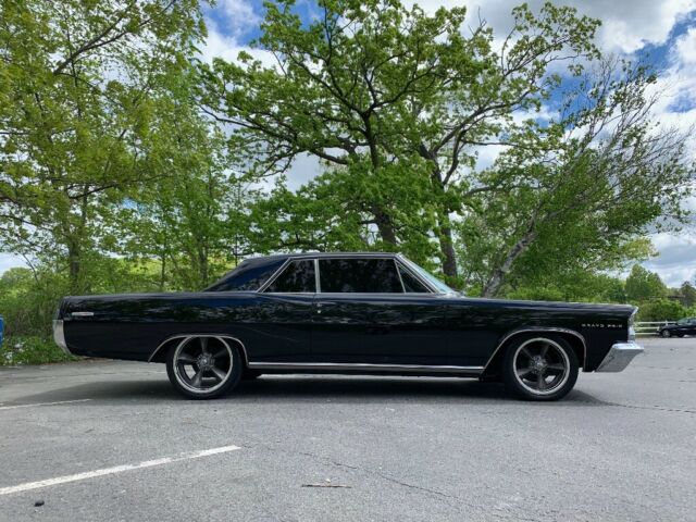 1963 Pontiac Grand Prix - photo 4