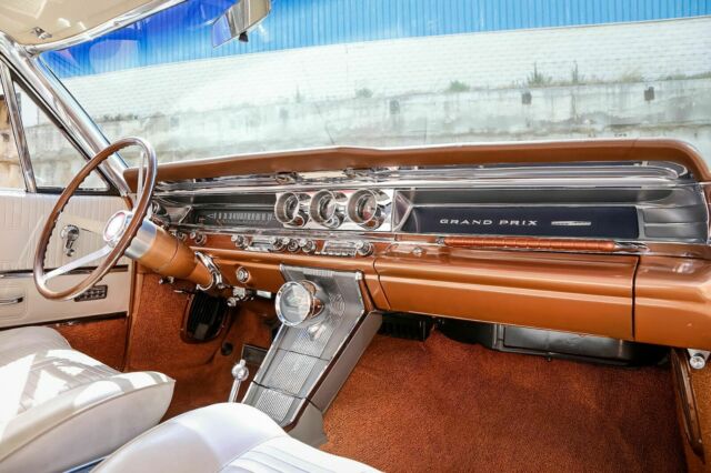 1963 Pontiac Grand Prix - photo 2