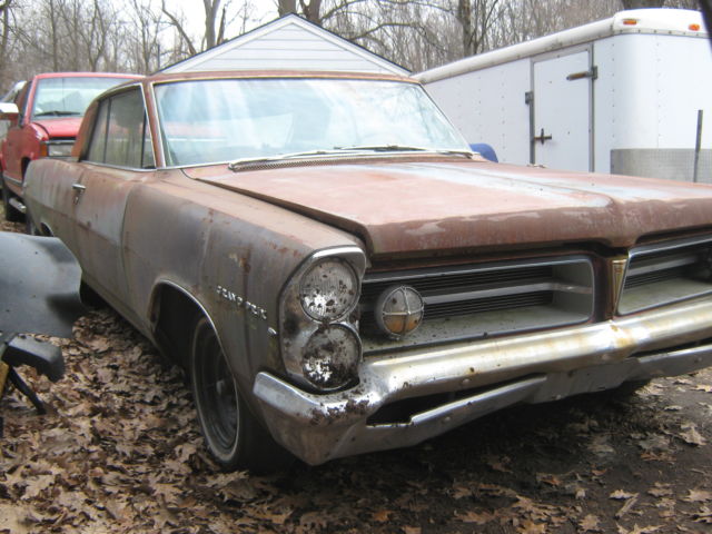 1963 Pontiac Grand Prix - photo 2
