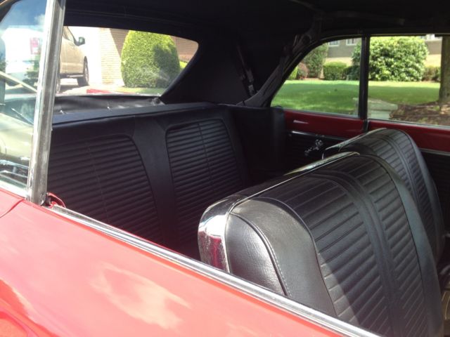 1963 Pontiac Le Mans 2-Door - photo 10