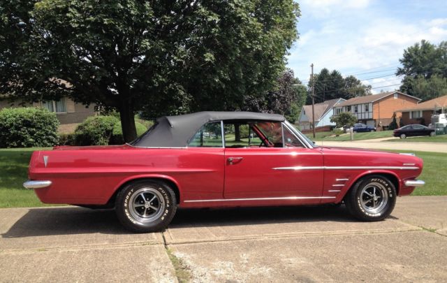 1963 Pontiac Le Mans 2-Door - photo 2