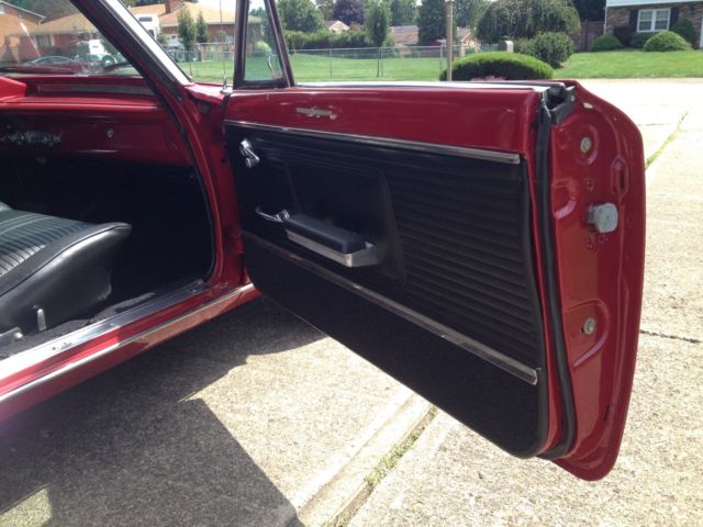 1963 Pontiac Le Mans 2-Door - photo 9