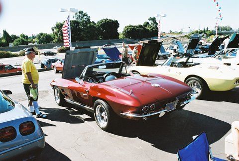1963 Chevrolet Corvette RED - photo 6