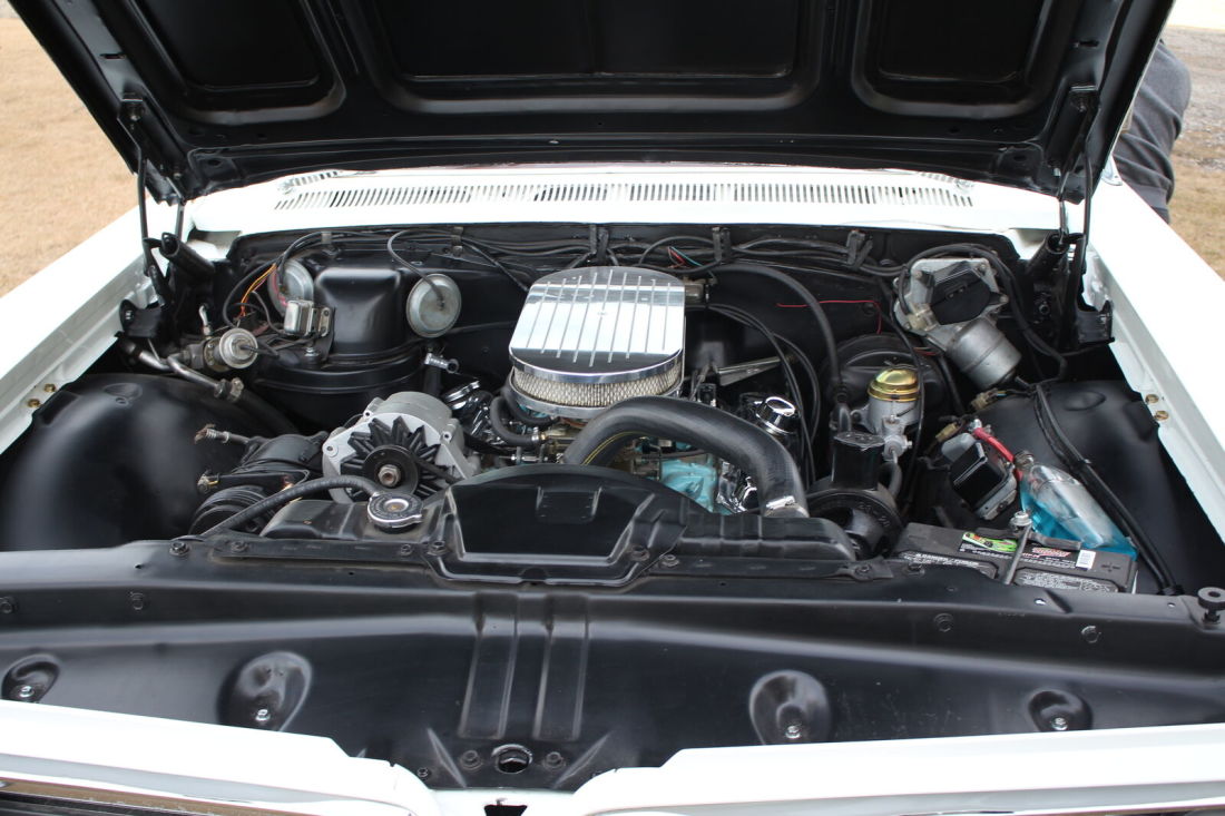 1963 Pontiac Grand Prix - photo 2