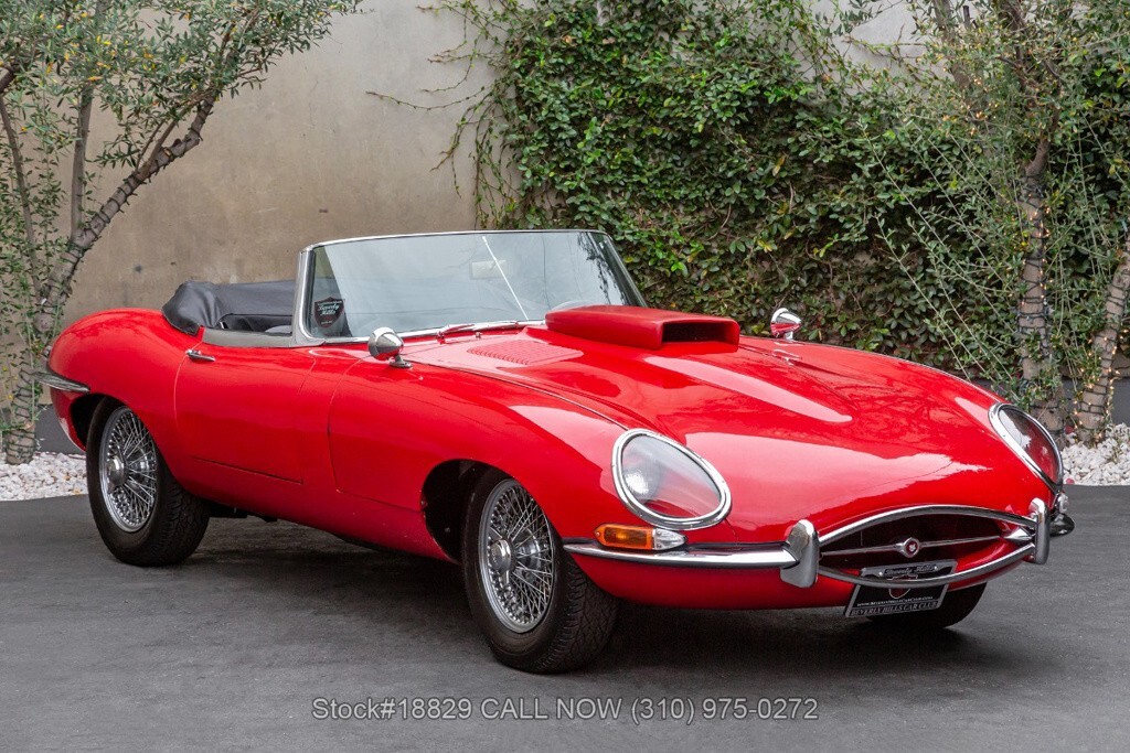 1963 Jaguar XK Roadster With Powerful V8 - photo 13