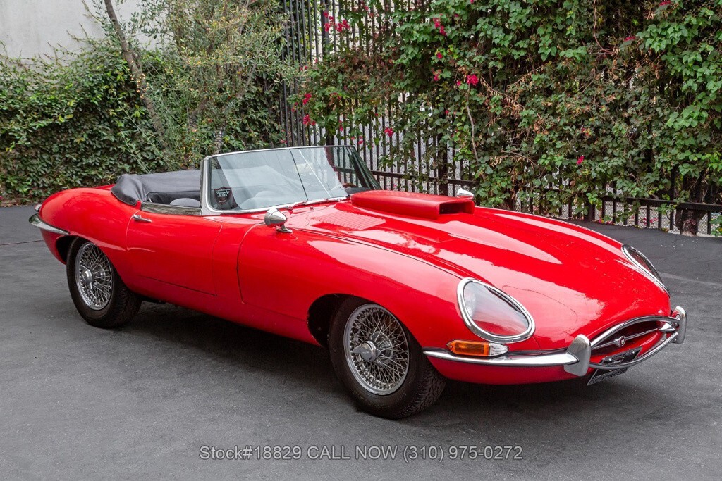 1963 Jaguar XK Roadster With Powerful V8 - photo 3