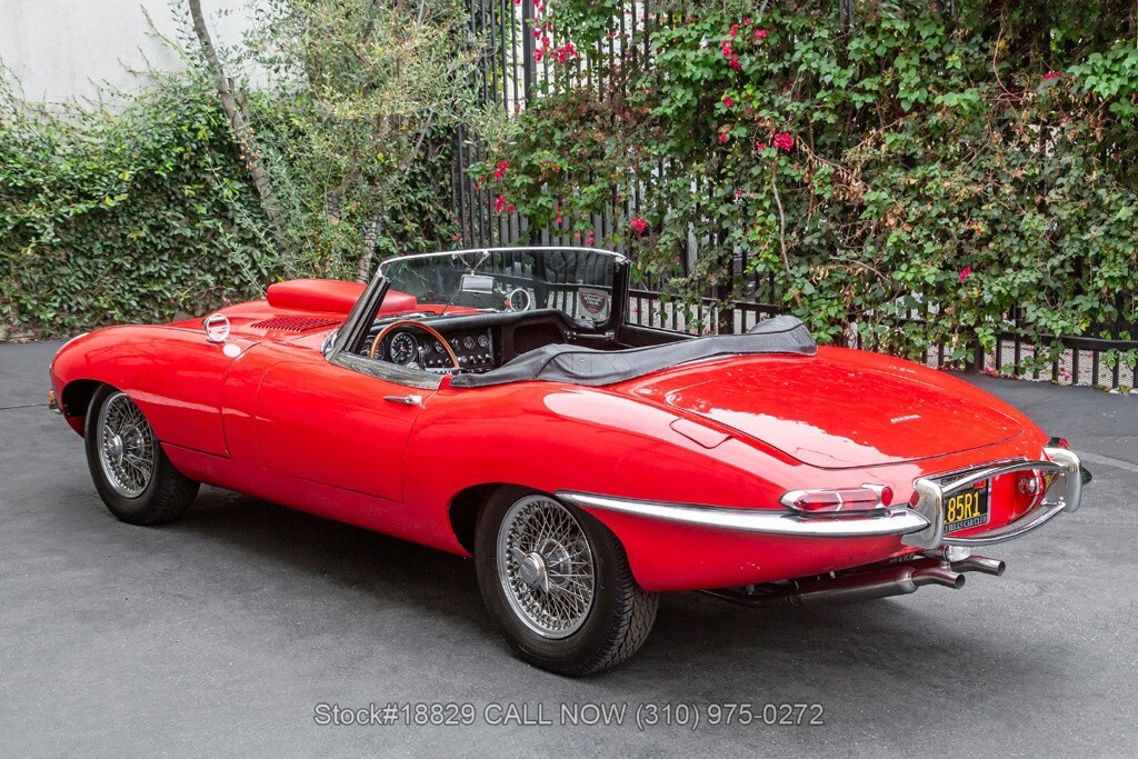 1963 Jaguar XK Roadster With Powerful V8 - photo 7