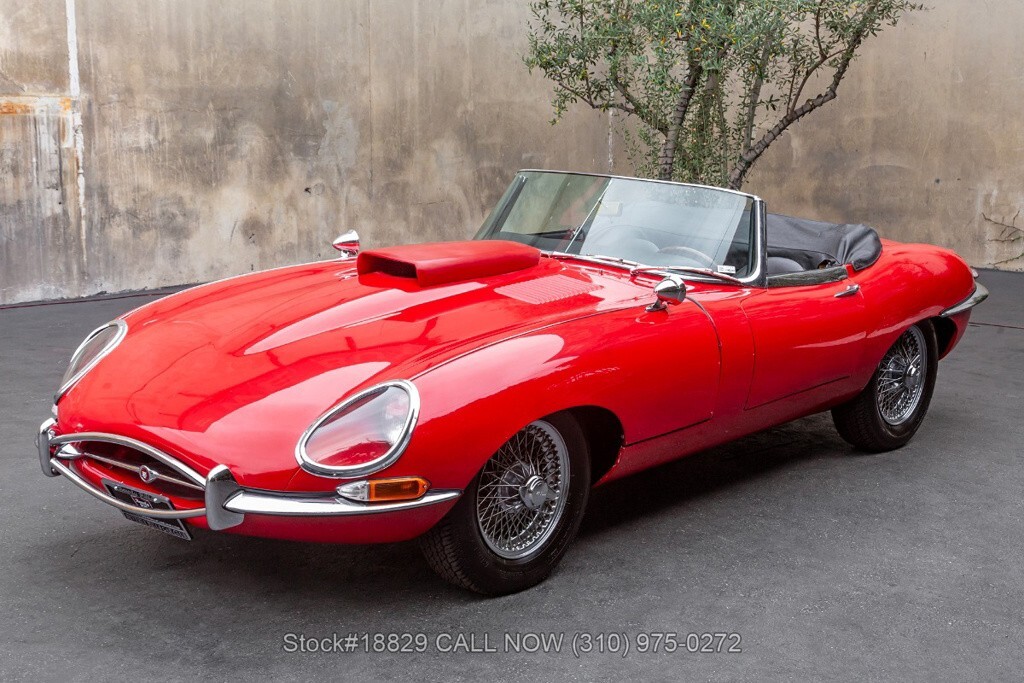 1963 Jaguar XK Roadster With Powerful V8 - photo 8