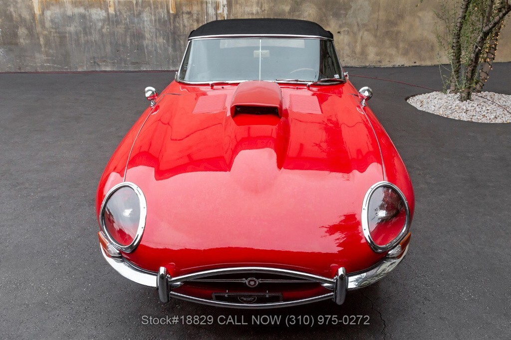 1963 Jaguar XK Roadster With Powerful V8 - photo 9