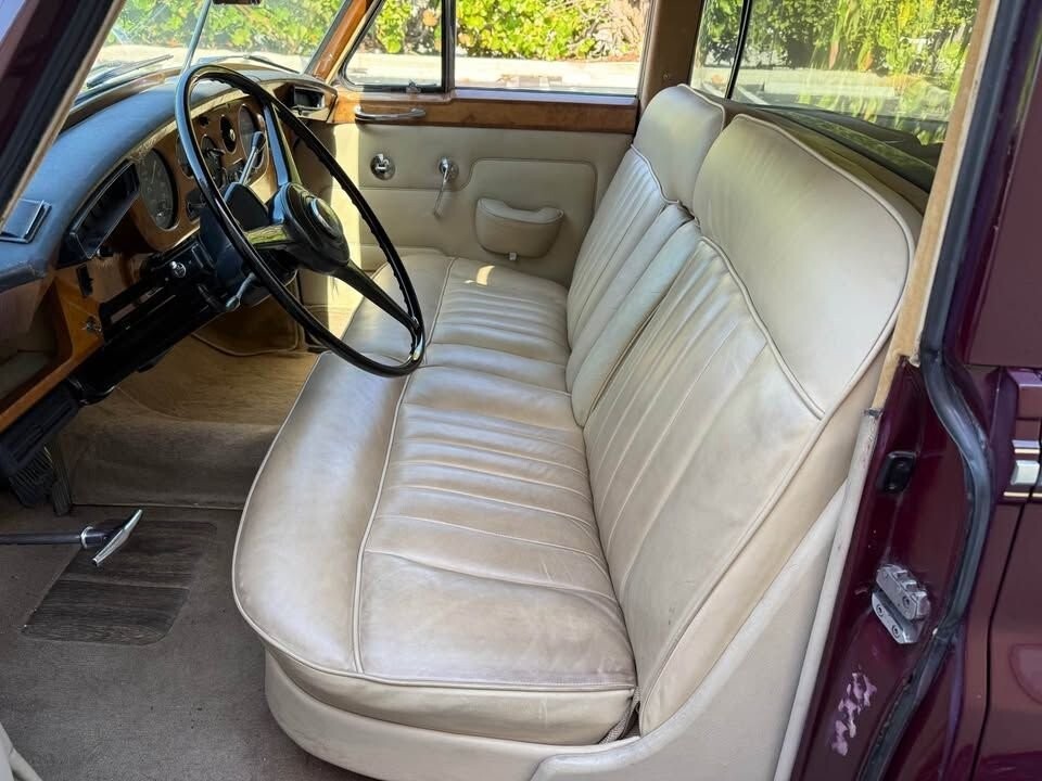 1963 Rolls-Royce Silver Cloud 3 72K MILES, Divider Window, Beige Leather - photo 11