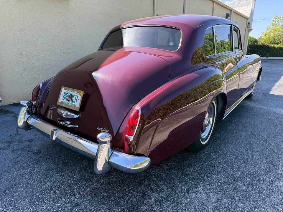 1963 Rolls-Royce Silver Cloud 3 72K MILES, Divider Window, Beige Leather - photo 6