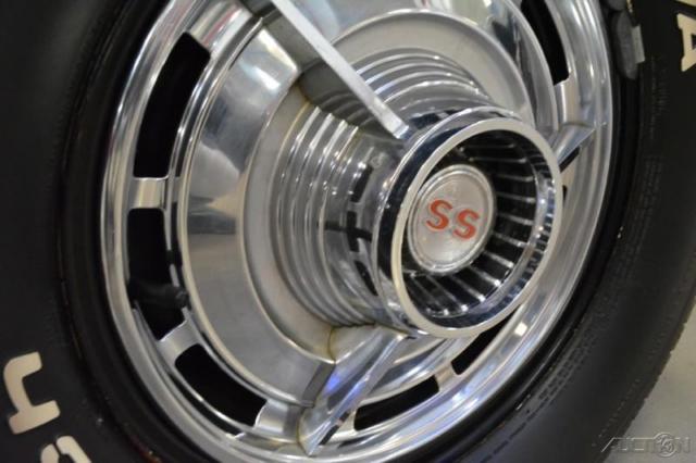 1963 Chevrolet Impala SS - photo 10