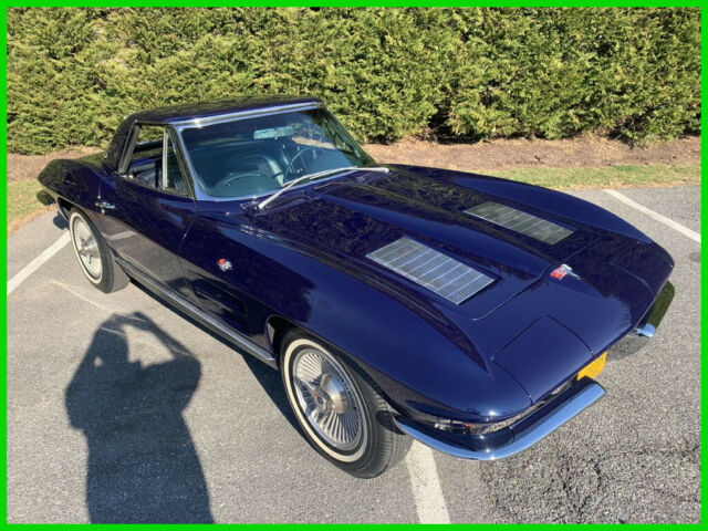 1963 Chevrolet Corvette STING RAY