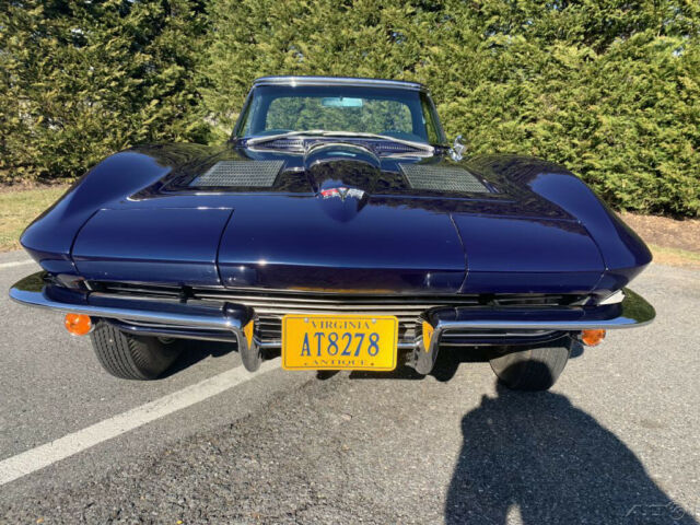 1963 Chevrolet Corvette STING RAY - photo 3