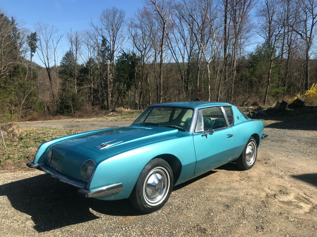 1963 Studebaker Avanti four speed beautiful turquose grand tourer 1964 Studebaker Avanti