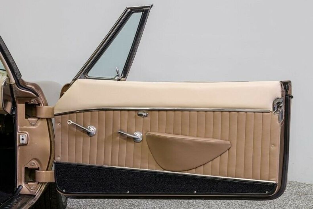 1963 Studebaker Avanti R-2 - photo 11