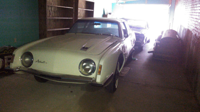 1963 Studebaker Avanti Show Car 1963 Studebaker Avanti