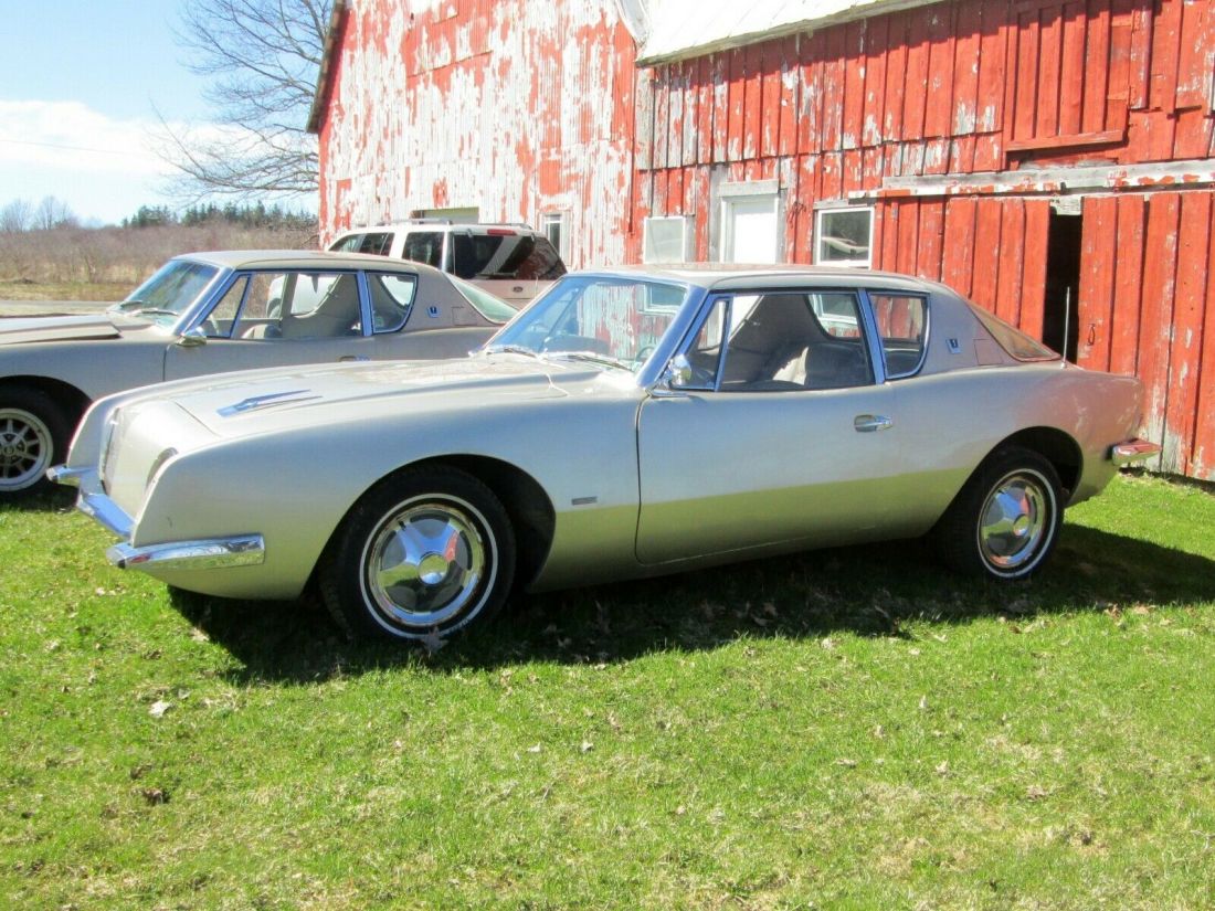 1963 Studebaker Avanti - photo 2
