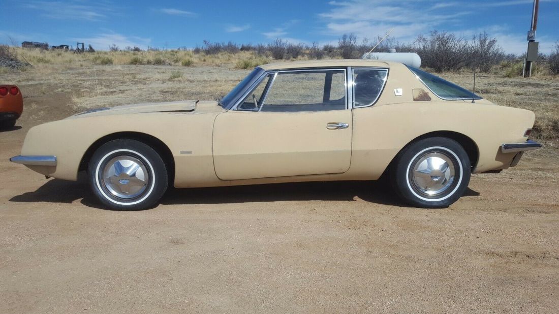 1963 Studebaker Avanti w/Factory Paxton Supercharger and 4spd 1963 Studebaker AVANTI R2 289/289HP SUPERCHARGED V8 4 SPD MANUAL C R2