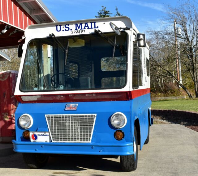 1963 Studebaker 8E5 ZIP Van US Postal Mail Truck - photo 9