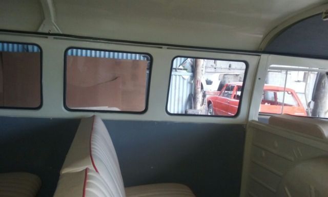 1975 Volkswagen Bus/Vanagon DELUXE - photo 10
