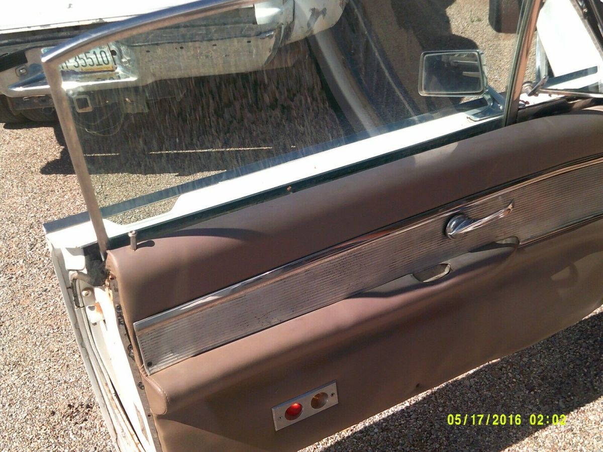 1963 Ford Thunderbird 2Door Hardtop - photo 9