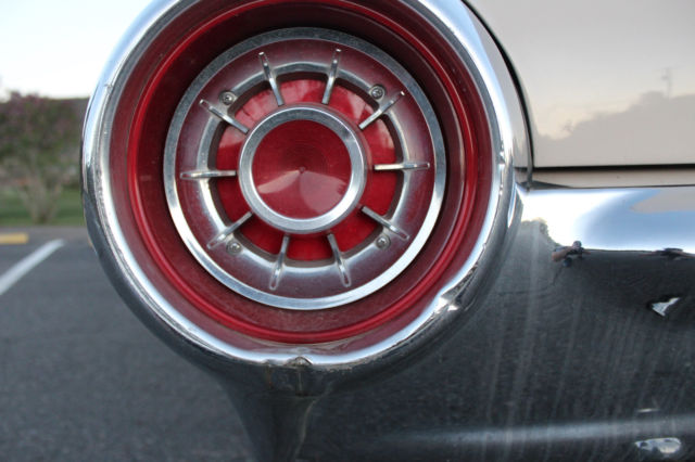 1963 Ford Thunderbird - photo 12