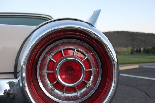 1963 Ford Thunderbird - photo 13