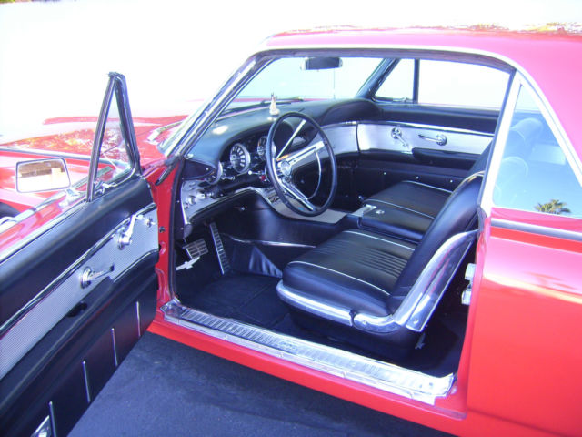 1963 Ford Thunderbird Black white piping - photo 3