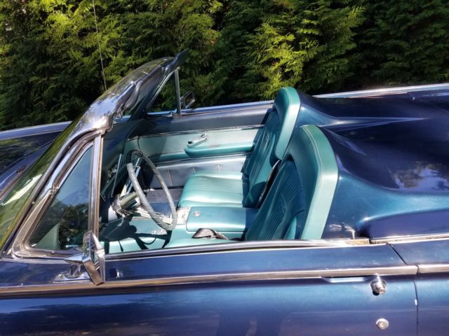 1963 Ford Thunderbird coupe 2-door. - photo 10