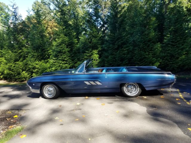 1963 Ford Thunderbird coupe 2-door. - photo 11