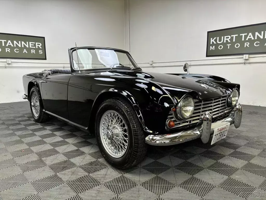1963 TRIUMPH TR-4. RARE IN ORIGINAL BLACK WITH MATCHING BLACK TRIM. EXCELLENT. 1963 Triumph TR4 1963 TRIUMPH TR-4. EXCELLENT COSMETIC AND MECHANICAL CONDITION.