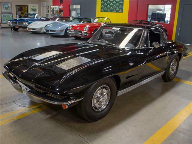 1963 Chevrolet Corvette 327/340hp, 4-spd. - photo 5