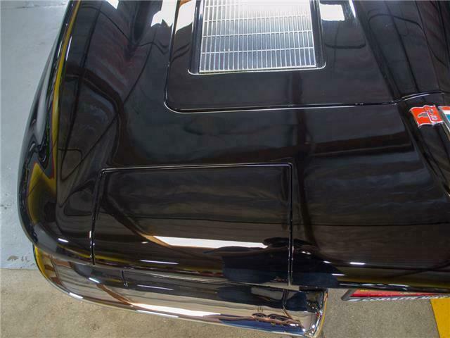 1963 Chevrolet Corvette Coupe - photo 11