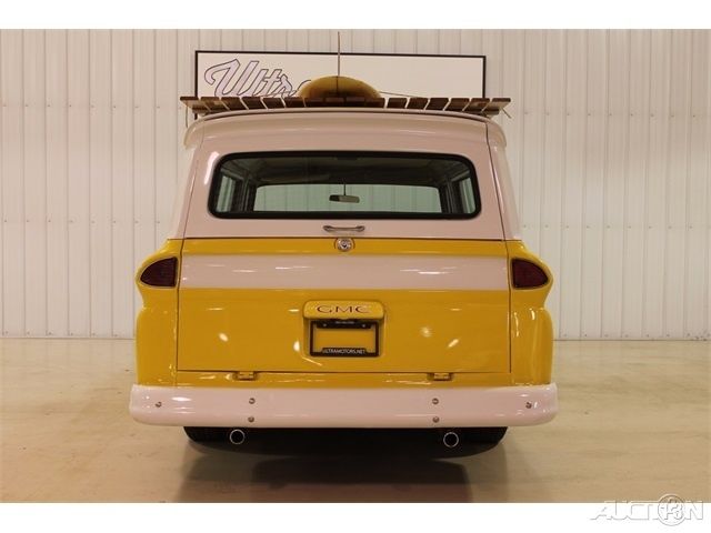 1963 GMC Suburban - photo 11