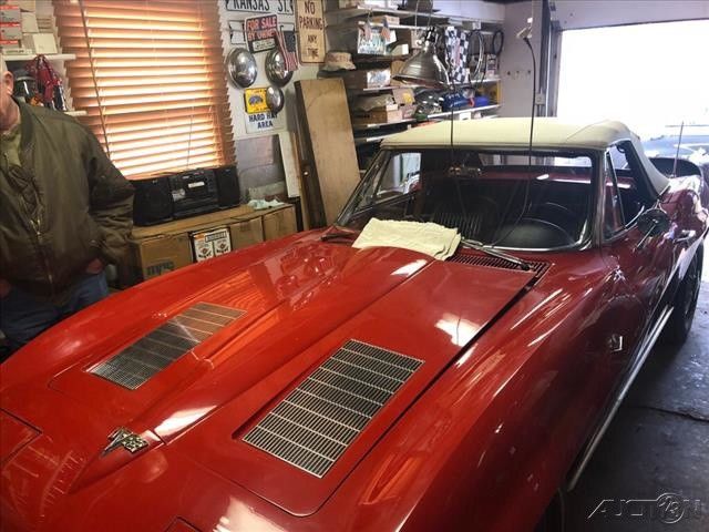 1963 Chevrolet Corvette - photo 3
