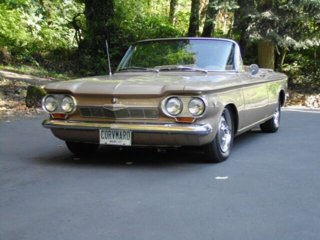1963 Chevrolet Corvair - photo 2