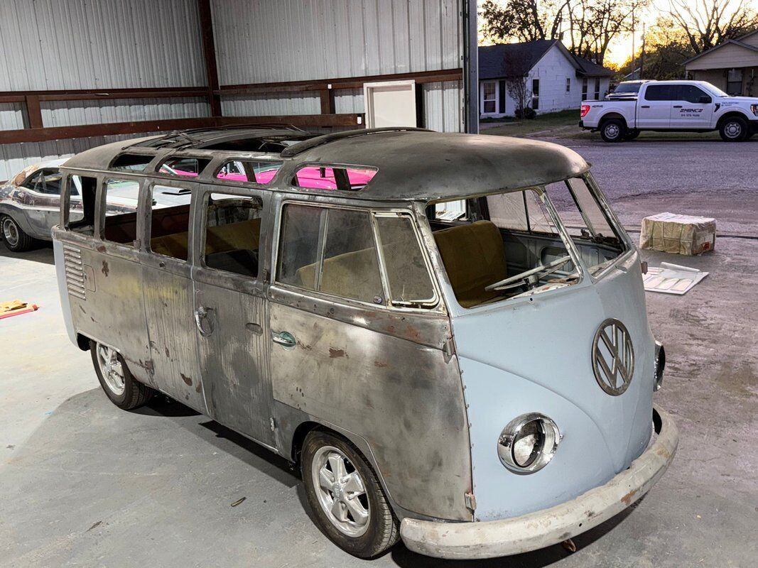 1963 Volkswagen Microbus - photo 2
