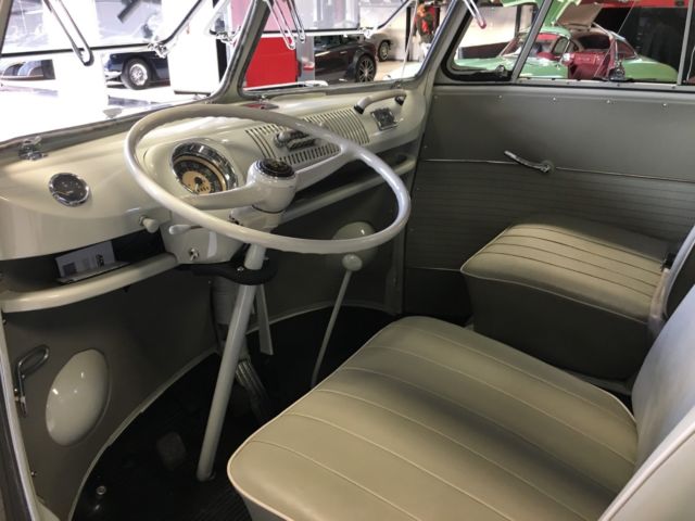 1963 Volkswagen Bus/Vanagon 23 Window - photo 5