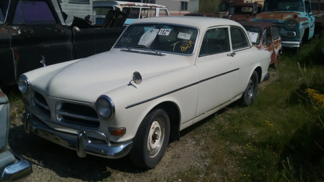 1963 Volvo 122S Deluxe 1963 Volvo 122S Deluxe