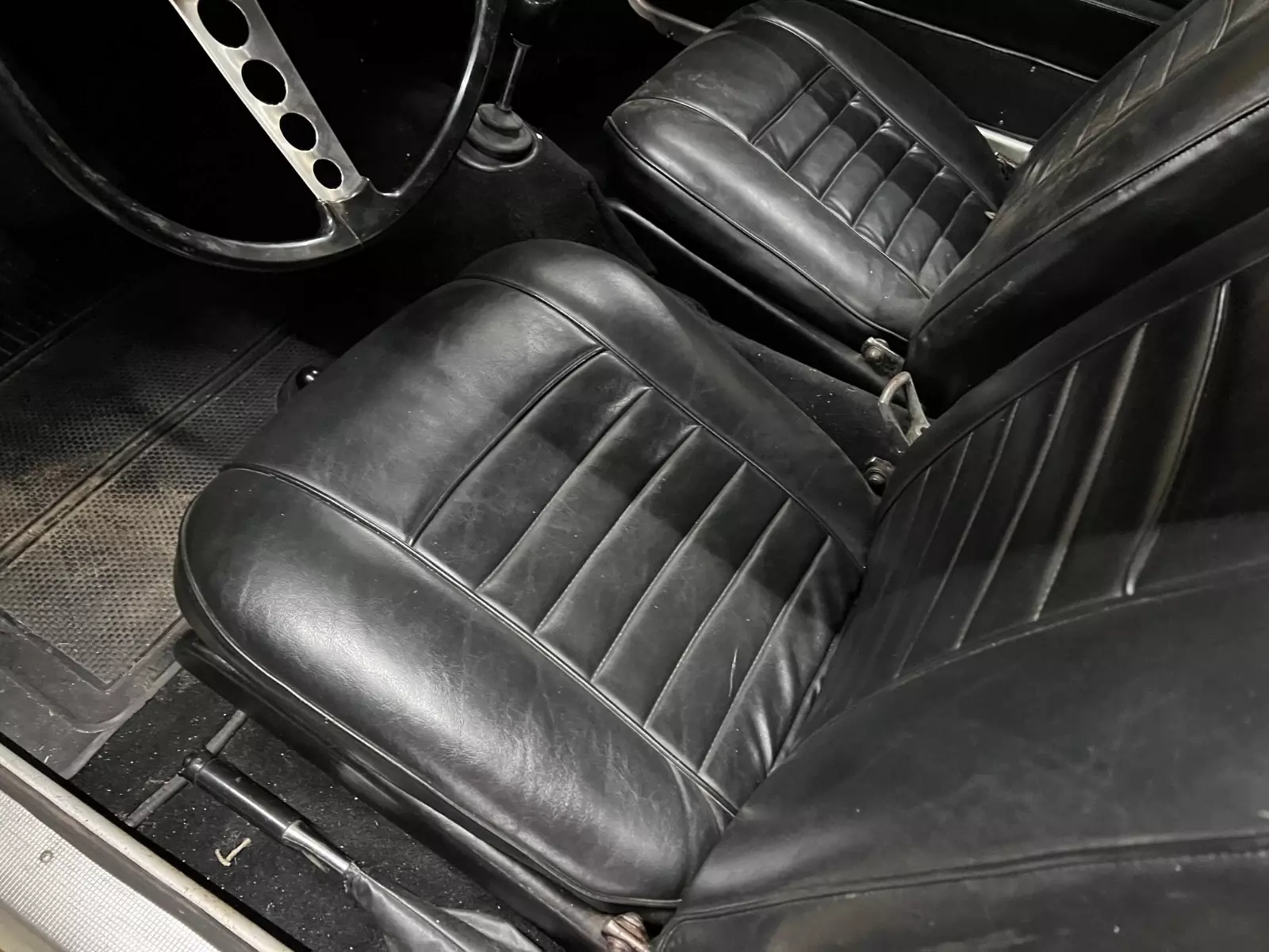 1963 Volvo P1800 - photo 13