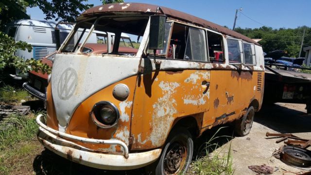 1963 VW Bus 11 window project with title 1963 Volkswagen Bus/Vanagon