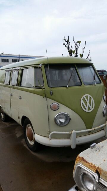 1963 VW Bus Volkswagon 1963 Volkswagen Bus/Vanagon