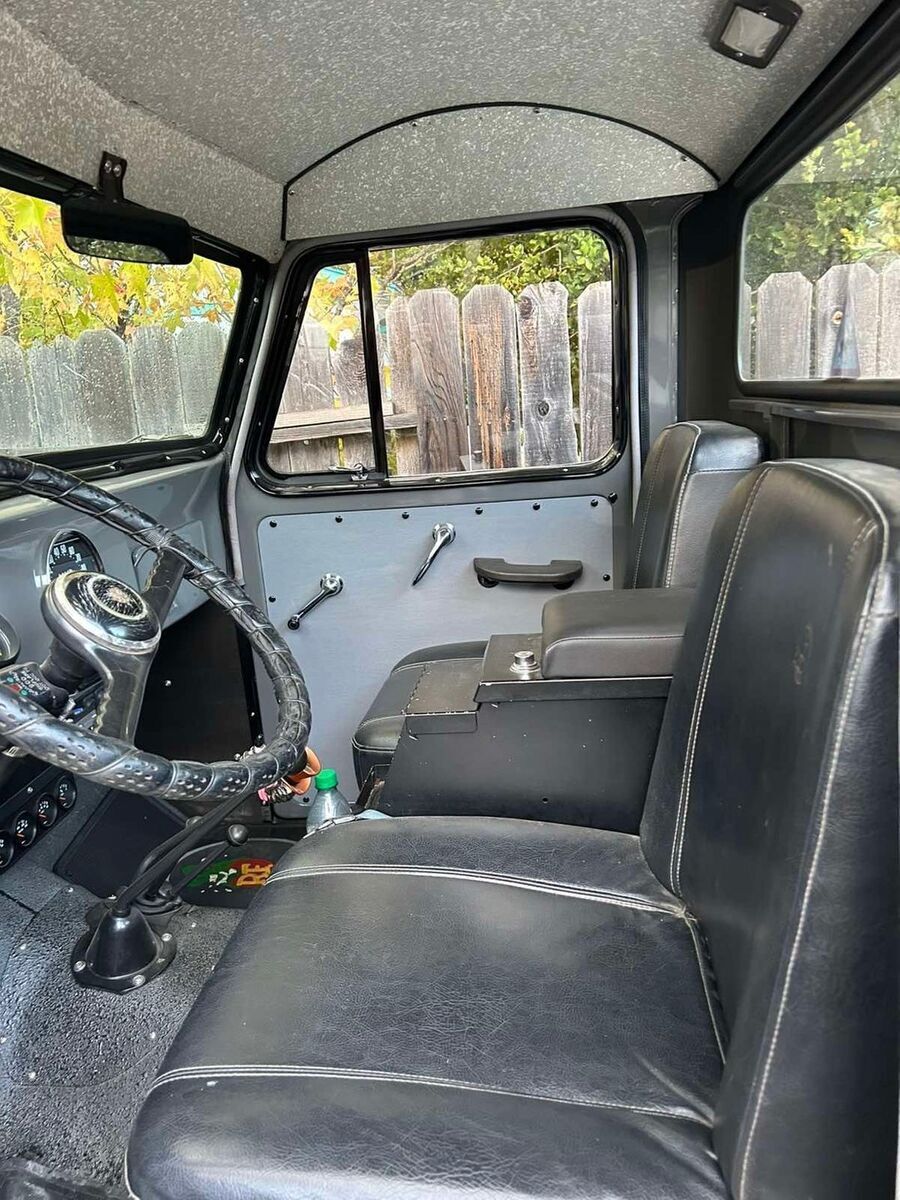 1963 Willys Pickup Willys Pickup, CHEVY 250 INLINE 6 No rust - photo 7
