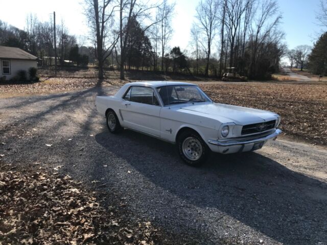 1965 Ford Mustang - photo 2