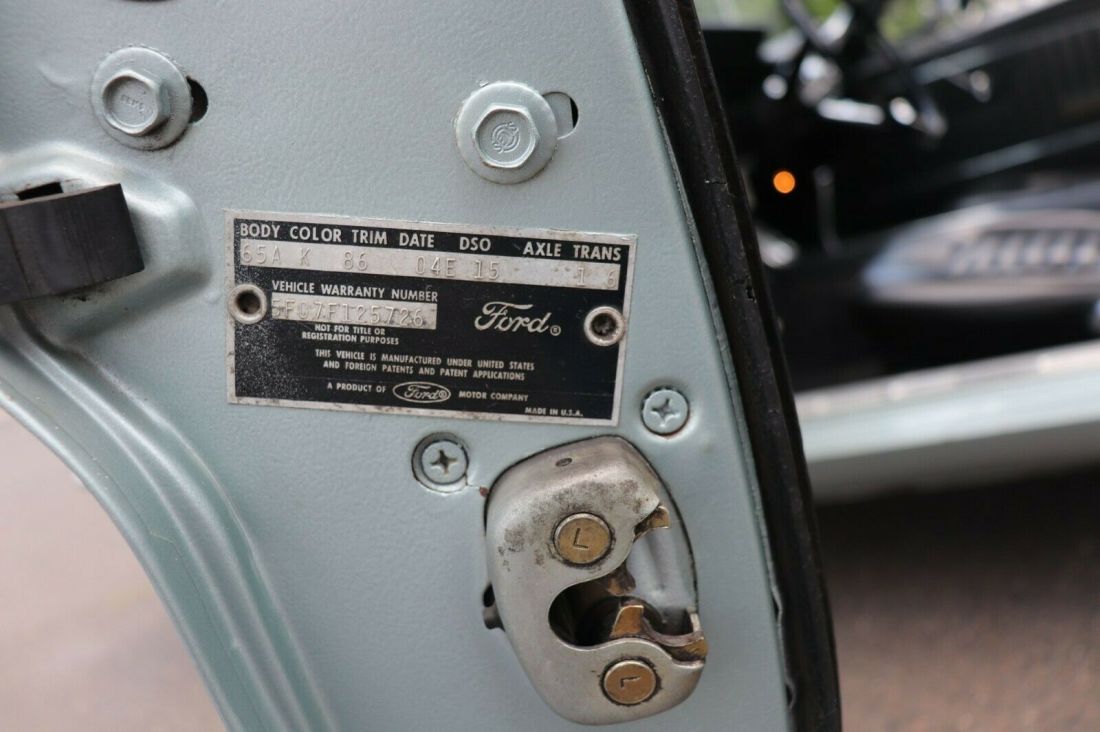 1965 Ford Mustang - photo 8
