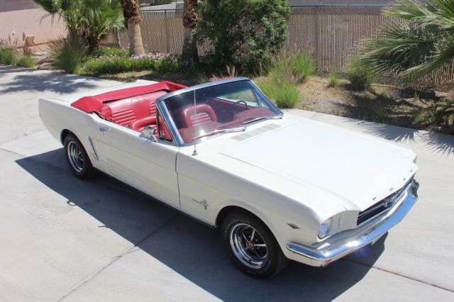 1964 1/2 Ford Mustang Convertible 260 V8 Auto w/ Powersteering / Power Top 1965 Ford Mustang Convertible