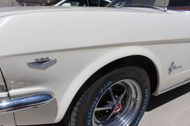1965 Ford Mustang Convertible - photo 10