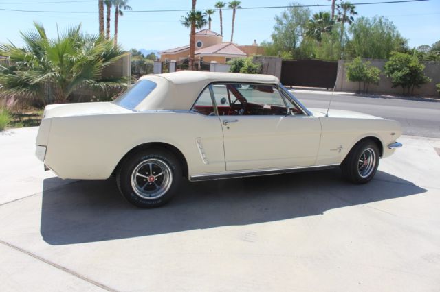 1965 Ford Mustang Convertible - photo 9